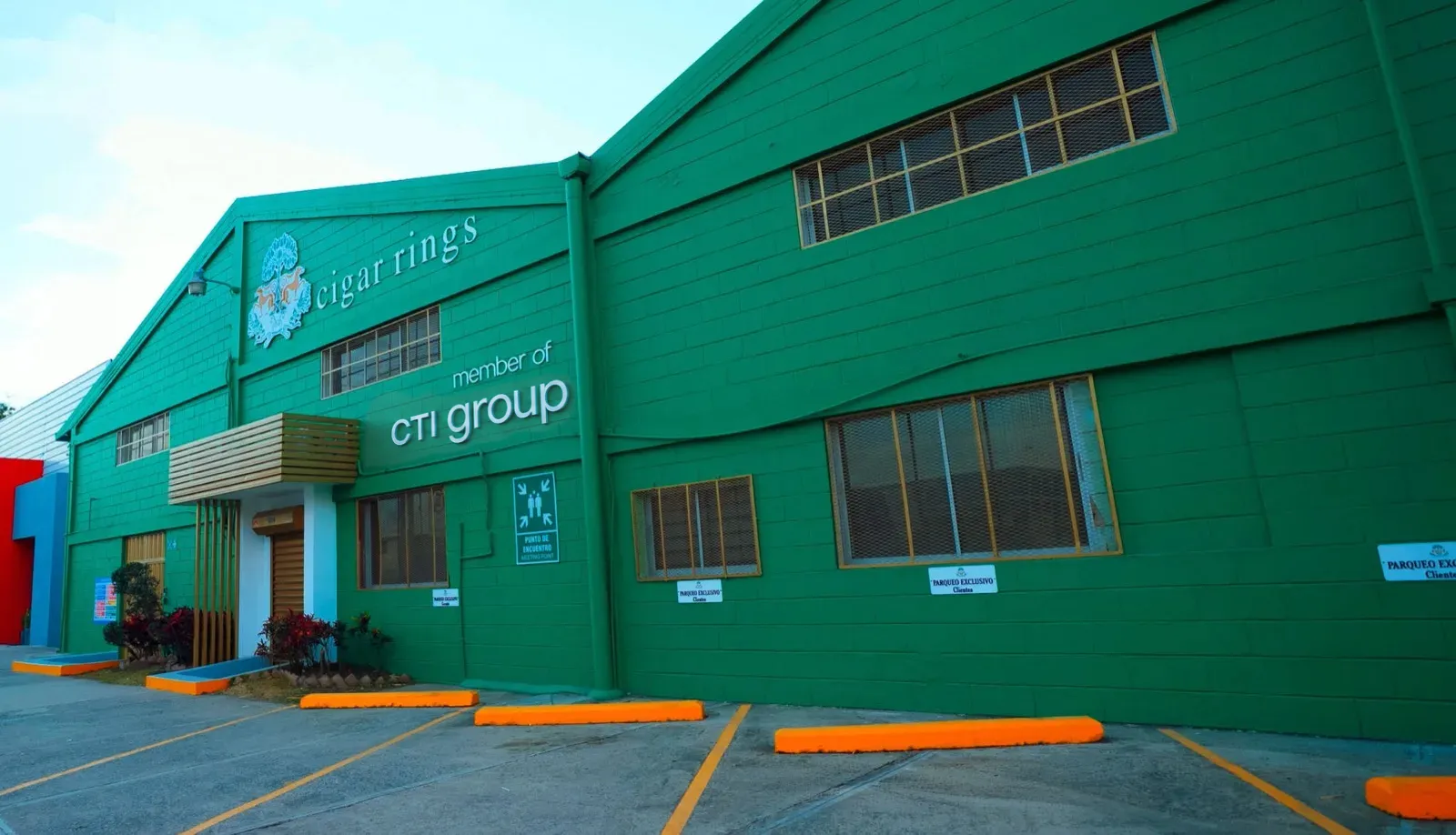 Cigar Rings facility in the Dominican Republic